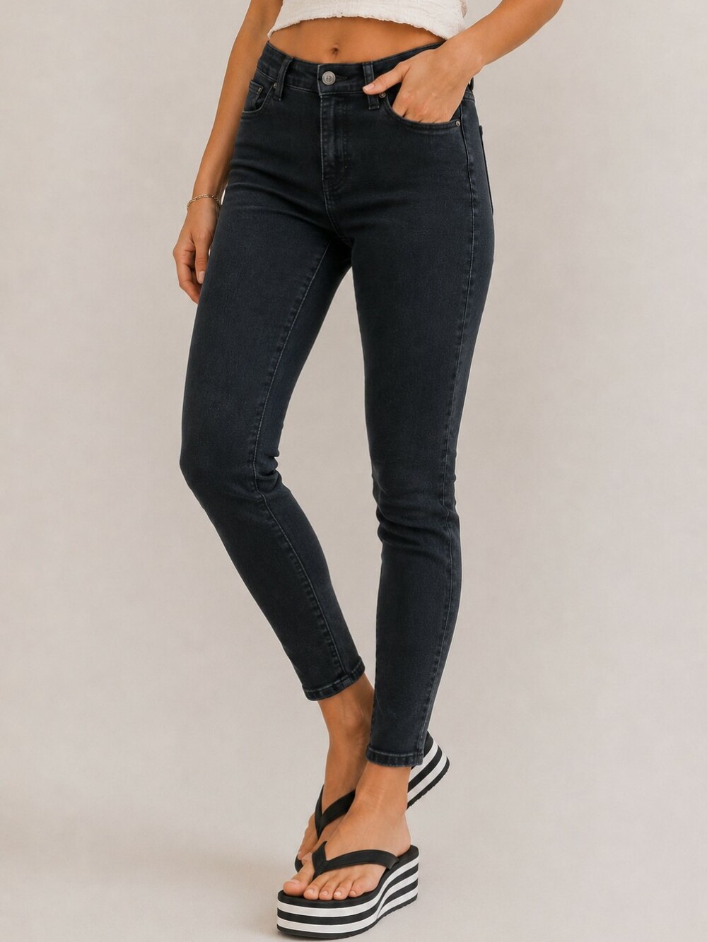 Buffalo We Are Denim Black High Rise Skinny Jeans Comfy Stretch Size 31